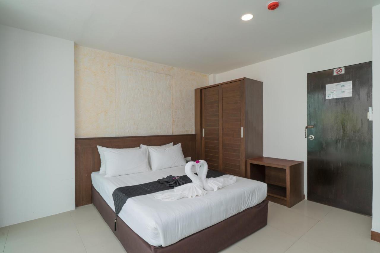 Destination Patong Hotel Bagian luar foto
